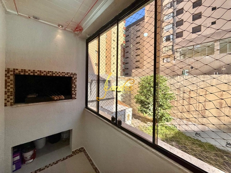 Apartamento amplo de 1 dormitório  pertinho do mar: 2ª foto da galeria de imagens do imóvel
