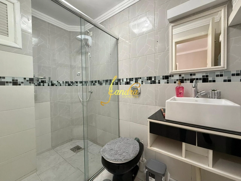 Apartamento amplo de 1 dormitório  pertinho do mar: 6ª foto da galeria de imagens do imóvel
