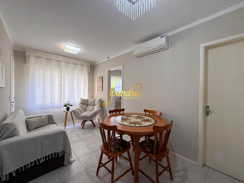 Apartamento amplo de 1 dormitório  pertinho do mar: 9ª foto da galeria de imagens do imóvel