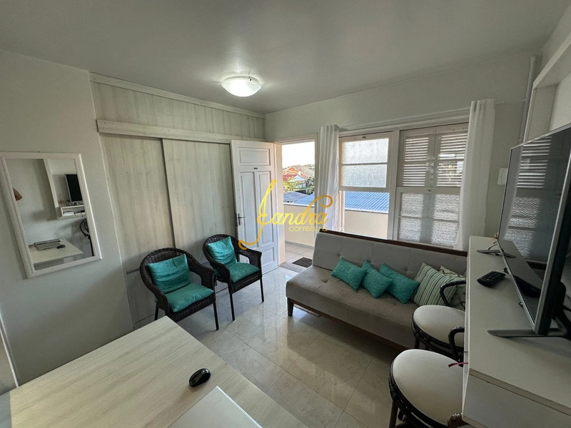 Apartamento 1 dormitório frente ao Roubadinhas: 2ª foto da galeria de imagens do imóvel