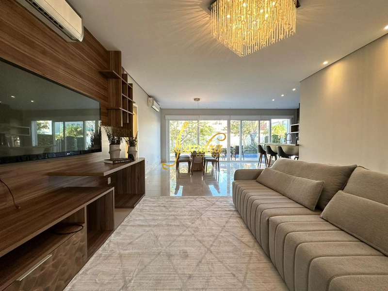 Casa térrea mobiliada e decorada com piscina: 8ª foto da galeria de imagens do imóvel