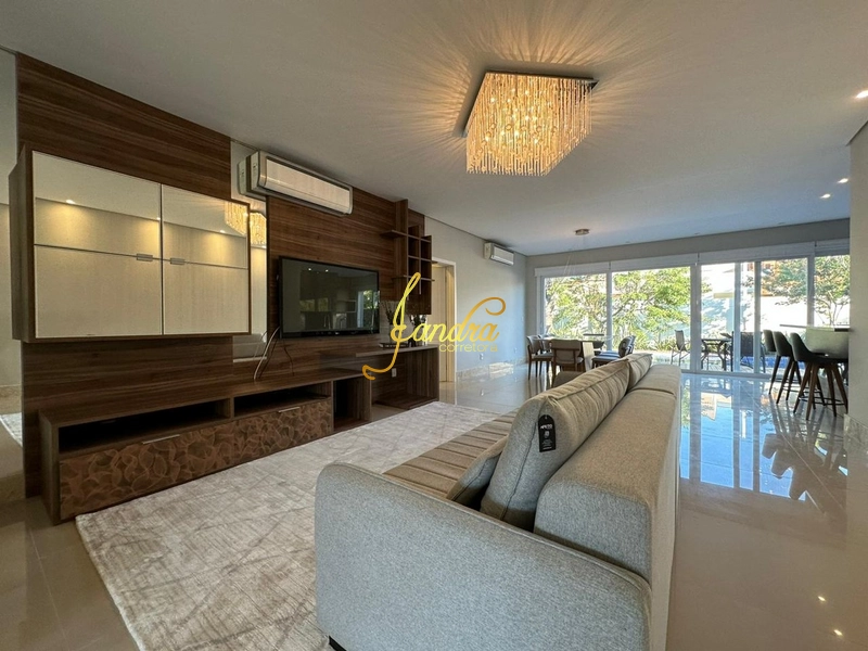 Casa térrea mobiliada e decorada com piscina: 4ª foto da galeria de imagens do imóvel