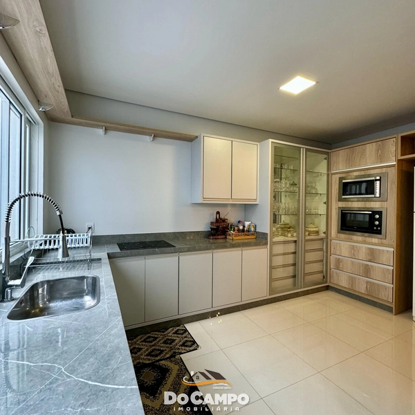 APARTAMENTO À VENDA NO CENTRO COM 3 VAGAS DE GARAGEM: 11ª foto da galeria de imagens do imóvel