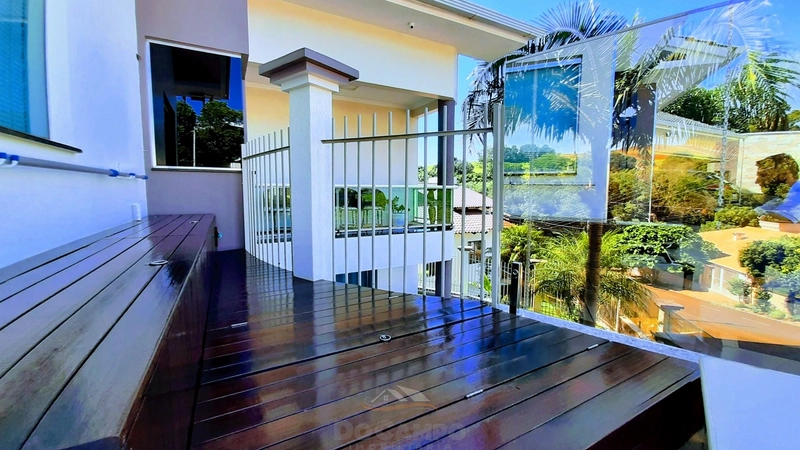 CASA COM PISCINA: 30ª foto da galeria de imagens do imóvel