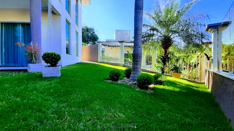 CASA COM PISCINA: 26ª foto da galeria de imagens do imóvel