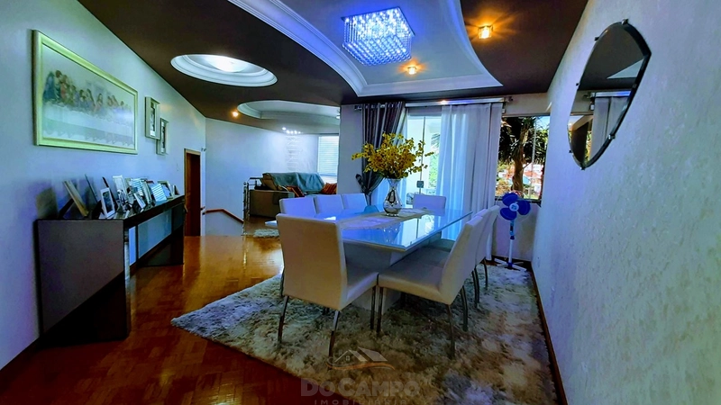 CASA COM PISCINA: 2ª foto da galeria de imagens do imóvel