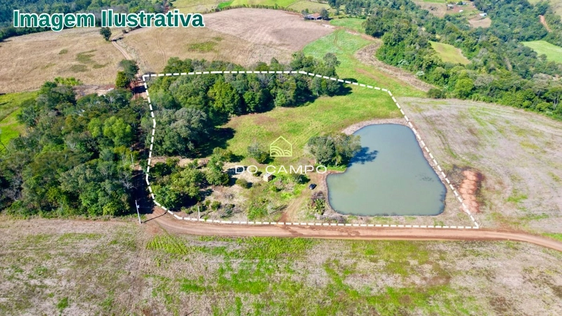 Chácara á Venda: 2ª foto da galeria de imagens do imóvel