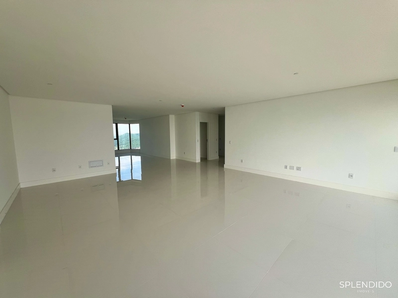 Apartamento no Edifício Yachthouse em Balneário Camboriú: 5ª foto da galeria de imagens do imóvel