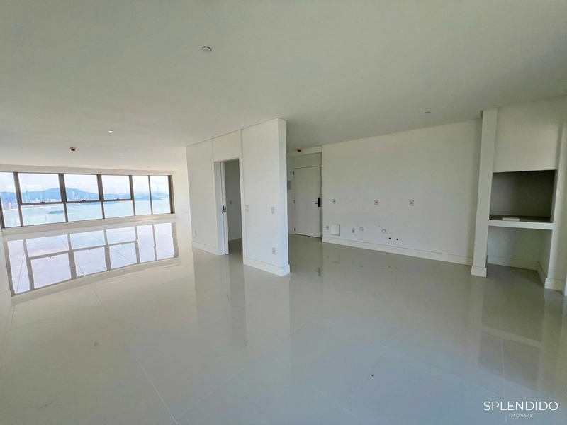 Apartamento no Edifício Yachthouse em Balneário Camboriú: 4ª foto da galeria de imagens do imóvel
