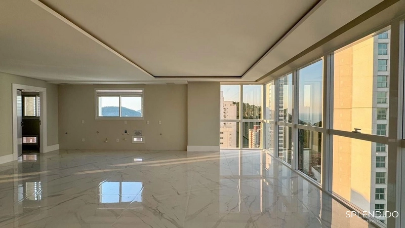 Apartamento no Edifício Skyline em Balneário Camboriú: 4ª foto da galeria de imagens do imóvel