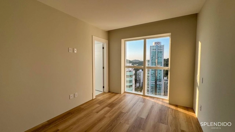 Apartamento no Edifício Skyline em Balneário Camboriú: 12ª foto da galeria de imagens do imóvel