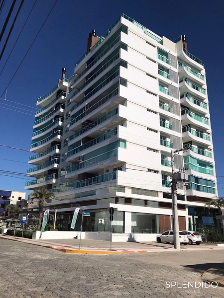 Apartamento no Edifício Solares da Brava na Praia Brava: 1ª foto da galeria de imagens do imóvel