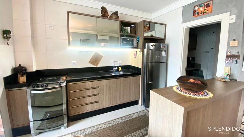 Apartamento no Edifício Porto Madeiro na Praia Brava: 5ª foto da galeria de imagens do imóvel