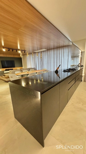 Apartamento no Edifício Le Blanc na Praia Brava: 10ª foto da galeria de imagens do imóvel
