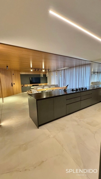 Apartamento no Edifício Le Blanc na Praia Brava: 9ª foto da galeria de imagens do imóvel