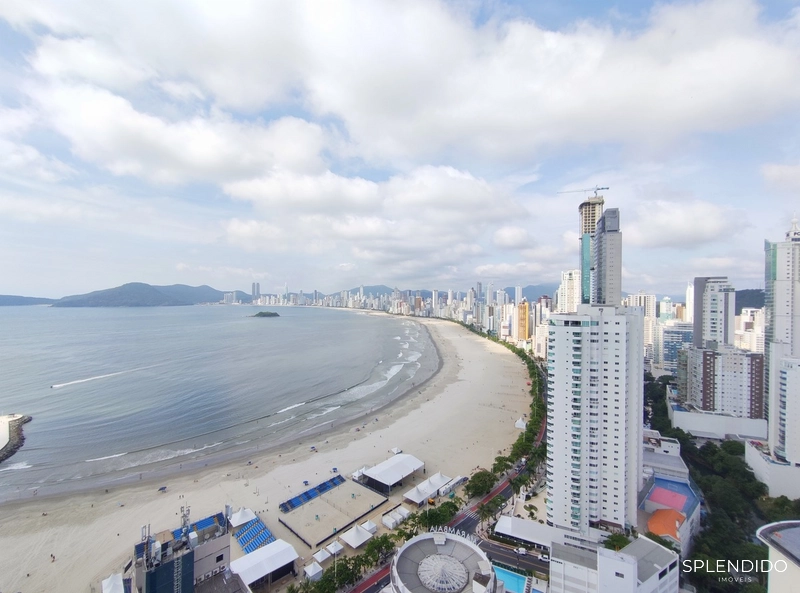 Apartamento no Edifício Skyline em Balneário Camboriú: 4ª foto da galeria de imagens do imóvel