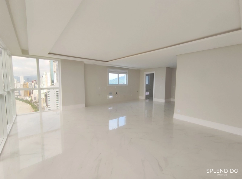 Apartamento no Edifício Skyline em Balneário Camboriú: 5ª foto da galeria de imagens do imóvel