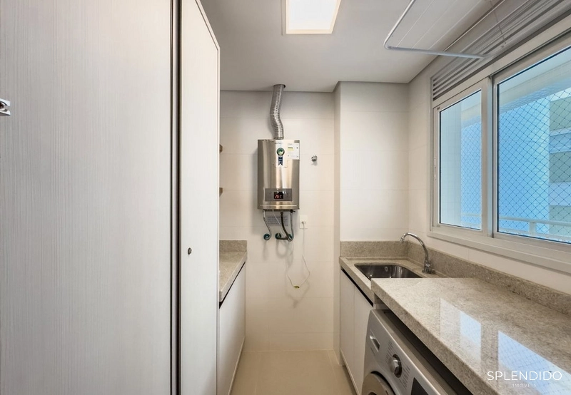 Apartamento no Edifício Amores da Brava na Praia Brava: 21ª foto da galeria de imagens do imóvel