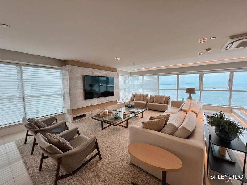 Apartamento Frente Mar no Edifício Epic Tower em Balneário Camboriú: 2ª foto da galeria de imagens do imóvel