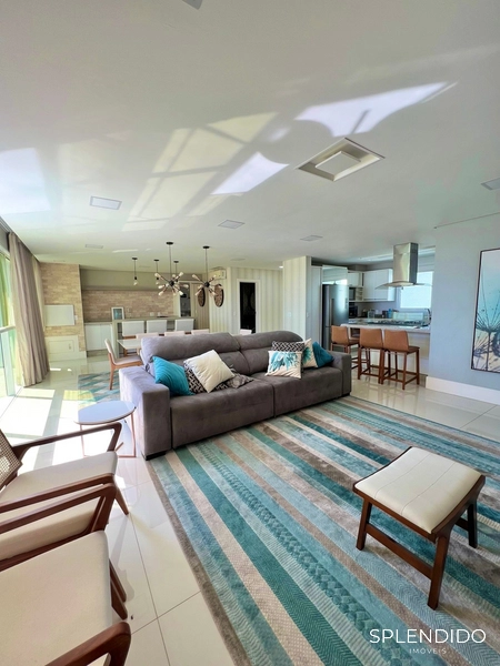 Apartamento no Edifício Mirage Residence na Praia Brava: 2ª foto da galeria de imagens do imóvel