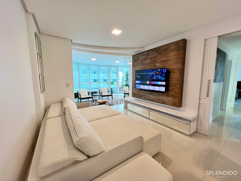 Apartamento no Edifício Le Majestic em Balneário Camboriú: 4ª foto da galeria de imagens do imóvel