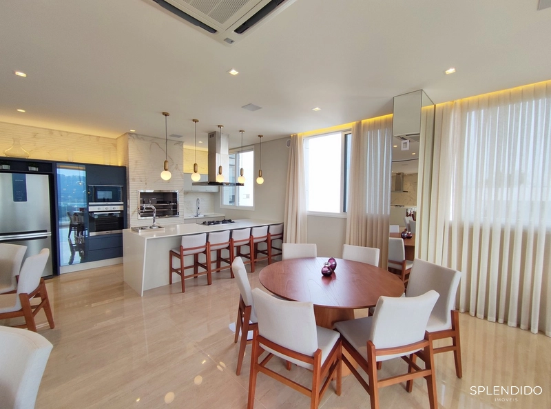 Apartamento no Edifício Le Blanc na Praia Brava: 43ª foto da galeria de imagens do imóvel