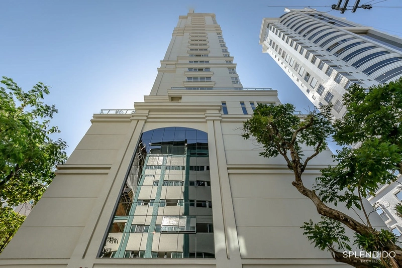 Apartamento no Edifício Salvatore em Balneário Camboriú: 1ª foto da galeria de imagens do imóvel