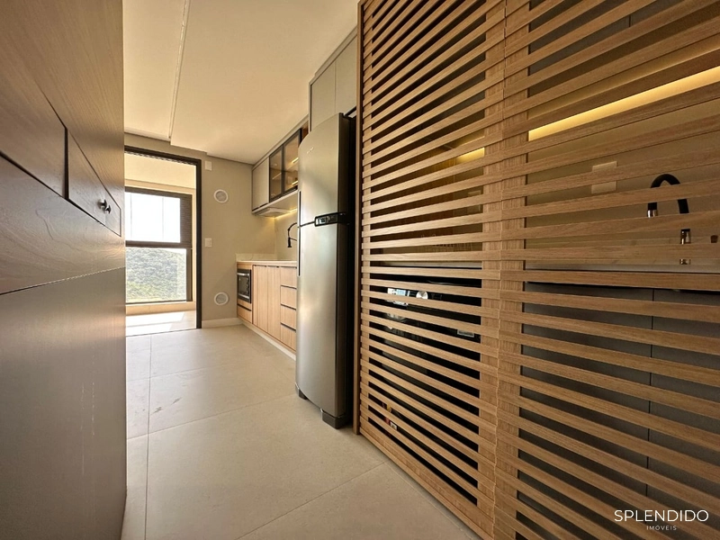 Apartamento no Edifício Torres da Brava na Praia Brava: 6ª foto da galeria de imagens do imóvel