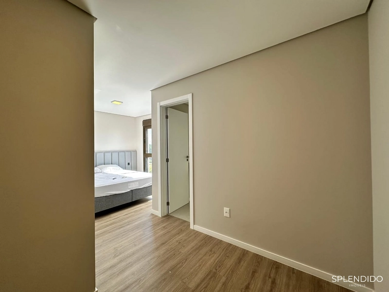 Apartamento no Edifício Torres da Brava na Praia Brava: 10ª foto da galeria de imagens do imóvel