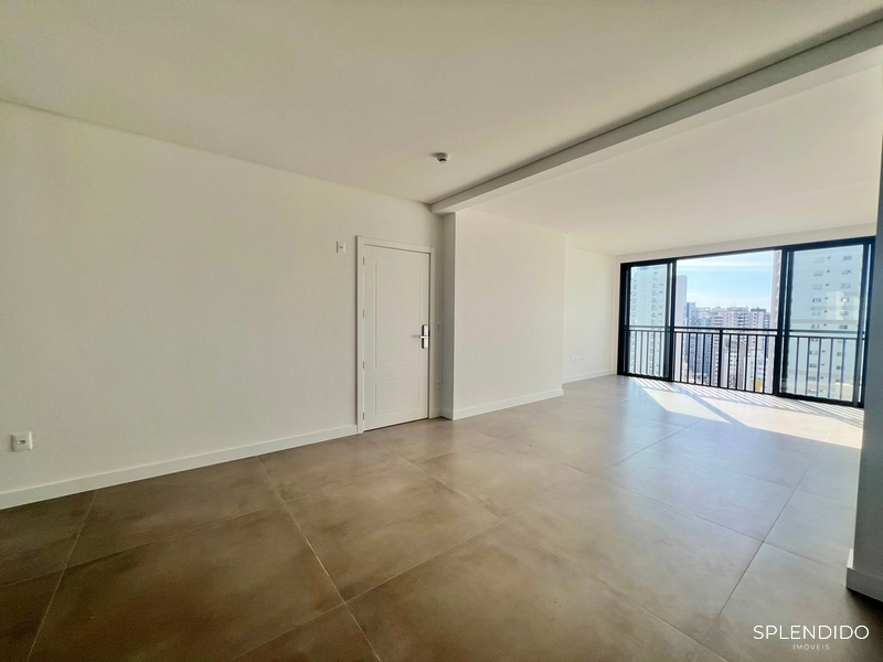 Apartamento no Edifício Sun Beach Residence em Balneário Camboriú: 2ª foto da galeria de imagens do imóvel