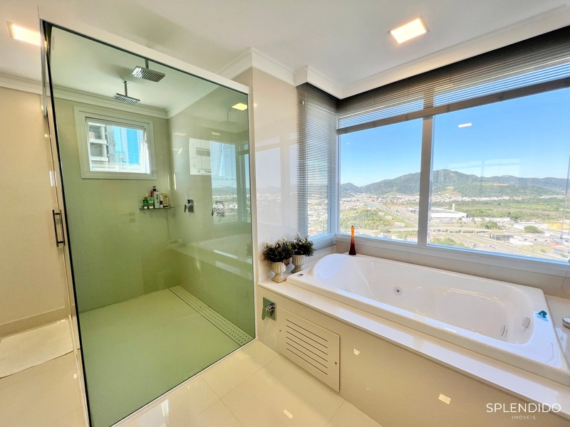 Apartamento Frente Mar no Edifício Epic Tower em Balneário Camboriú: 21ª foto da galeria de imagens do imóvel
