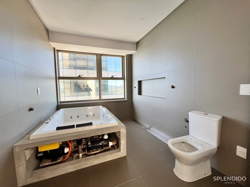 Apartamento no Edifício Yachthouse em Balneário Camboriú: 9ª foto da galeria de imagens do imóvel