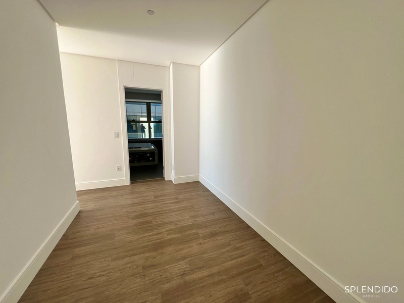 Apartamento no Edifício Yachthouse em Balneário Camboriú: 8ª foto da galeria de imagens do imóvel