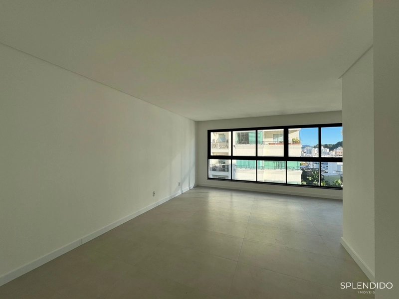 Apartamento no Edifício Tierra del Sol em Balneário Camboriú: 2ª foto da galeria de imagens do imóvel
