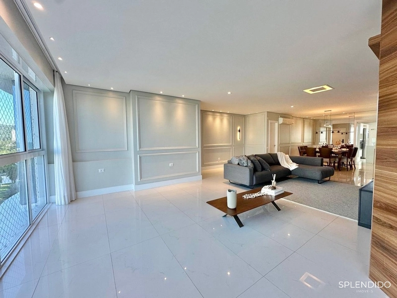 Apartamento no Edifício Brava Home Resort na Praia Brava: 2ª foto da galeria de imagens do imóvel