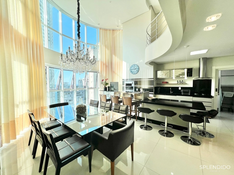 Apartamento Duplex no Edifício Le Majestic em Balneário Camboriú: 4ª foto da galeria de imagens do imóvel
