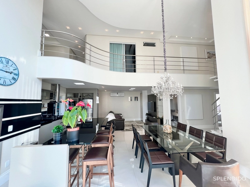Apartamento Duplex no Edifício Le Majestic em Balneário Camboriú: 7ª foto da galeria de imagens do imóvel