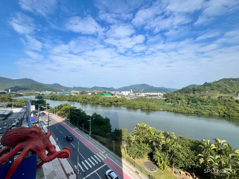 Apartamento no Edifício Sint Maarten em Balneário Camboriú: 5ª foto da galeria de imagens do imóvel