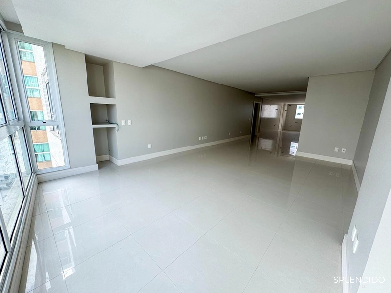 Apartamento no Edifício Torremolinos em Balneário Camboriú: 5ª foto da galeria de imagens do imóvel