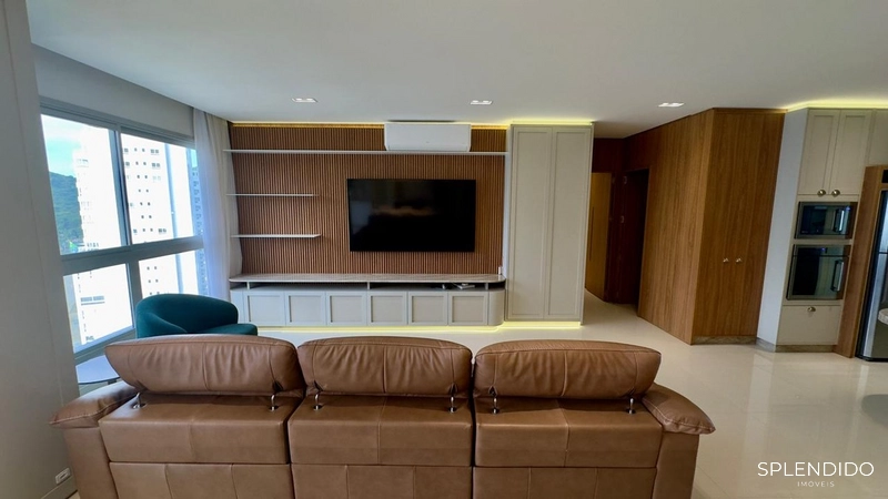 Apartamento no Edifício Morada Ilhas Marianas em Balneário Camboriú: 2ª foto da galeria de imagens do imóvel