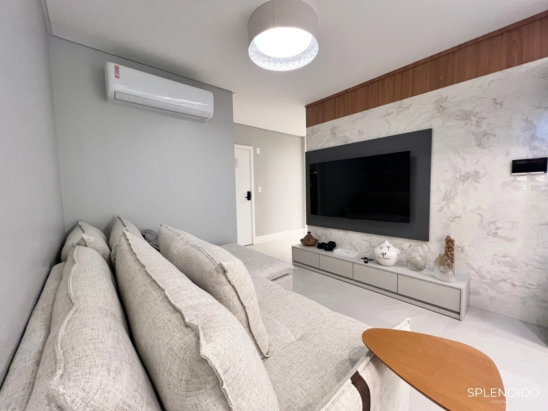 Apartamento no Edifício Ocean Wind na Praia Brava: 2ª foto da galeria de imagens do imóvel