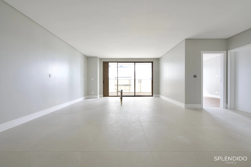 Apartamento no Edifício Ocean Wind na Praia Brava: 3ª foto da galeria de imagens do imóvel