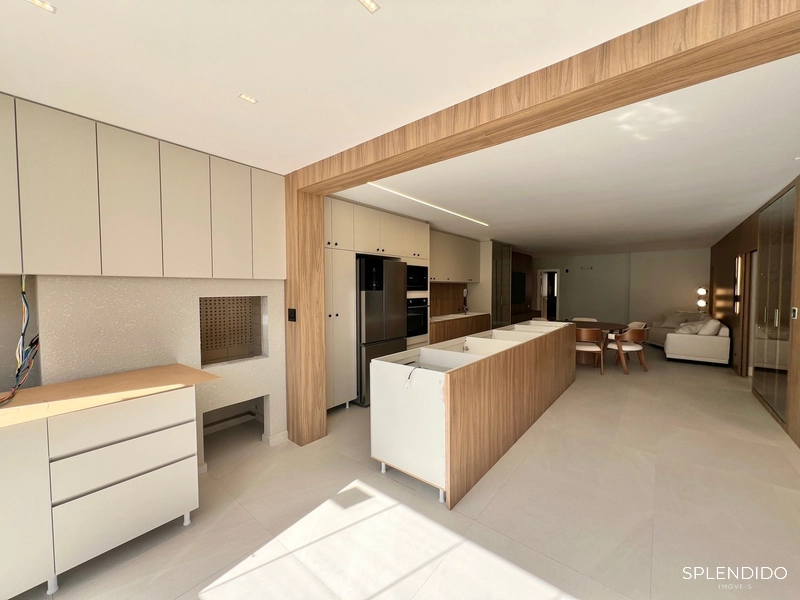 Apartamento no Edifício Ocean Wind na Praia Brava: 5ª foto da galeria de imagens do imóvel