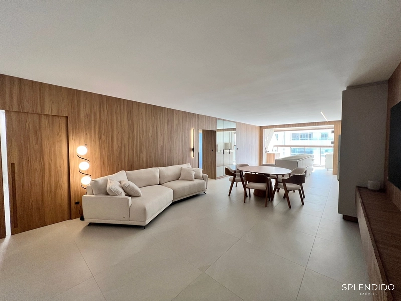Apartamento no Edifício Ocean Wind na Praia Brava: 2ª foto da galeria de imagens do imóvel