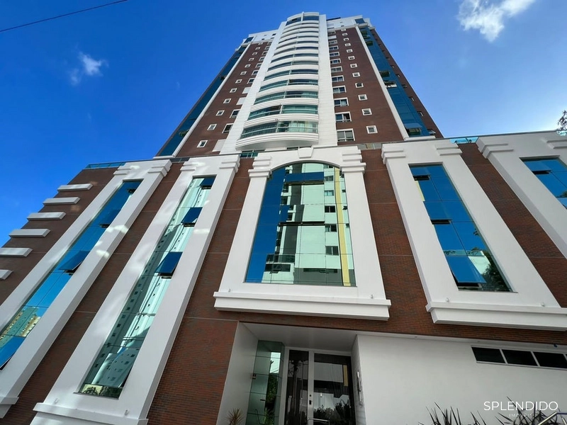 Apartamento no Edifício Carmel na Barra Norte de Balneário Camboriú: 1ª foto da galeria de imagens do imóvel