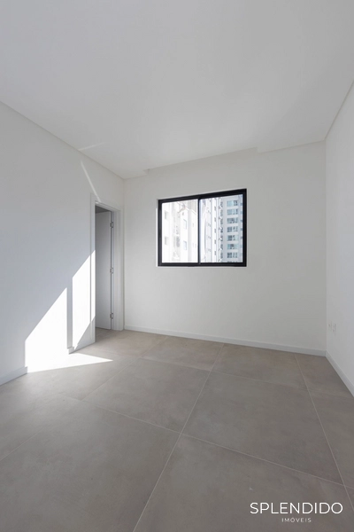 Apartamento no Edifício Farol De Valença em Balneário Camboriú: 8ª foto da galeria de imagens do imóvel