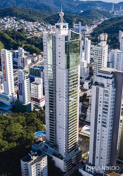 Apartamento no Edifício Alameda Jardins em Balneário Camboriú: 1ª foto da galeria de imagens do imóvel