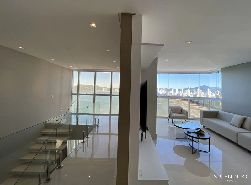 Cobertura Duplex no Edifício Italian Residence em Balneário Camboriú: 2ª foto da galeria de imagens do imóvel