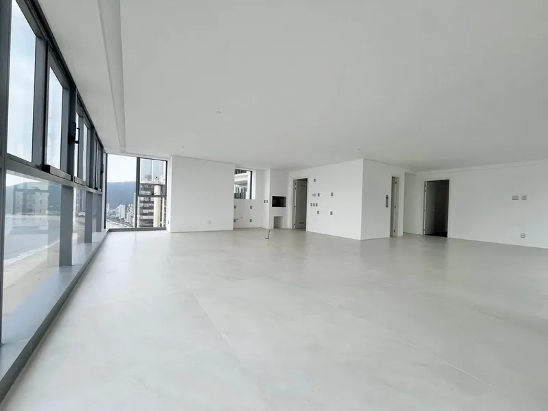 Apartamento no Edifício Copenhagen em Balneário Camboriú: 2ª foto da galeria de imagens do imóvel