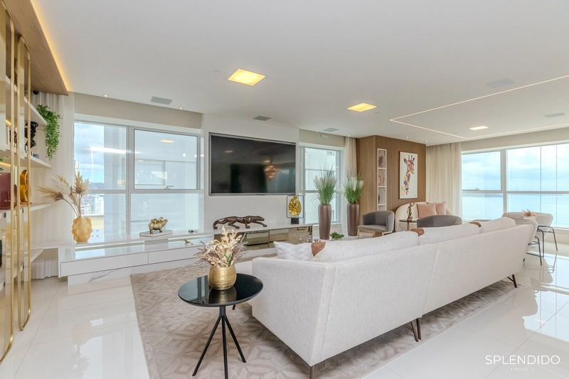 Apartamento Frente Mar no Edifício Epic Tower em Balneário Camboriú: 2ª foto da galeria de imagens do imóvel
